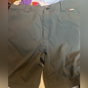 Simms Fishing products men’s shorts